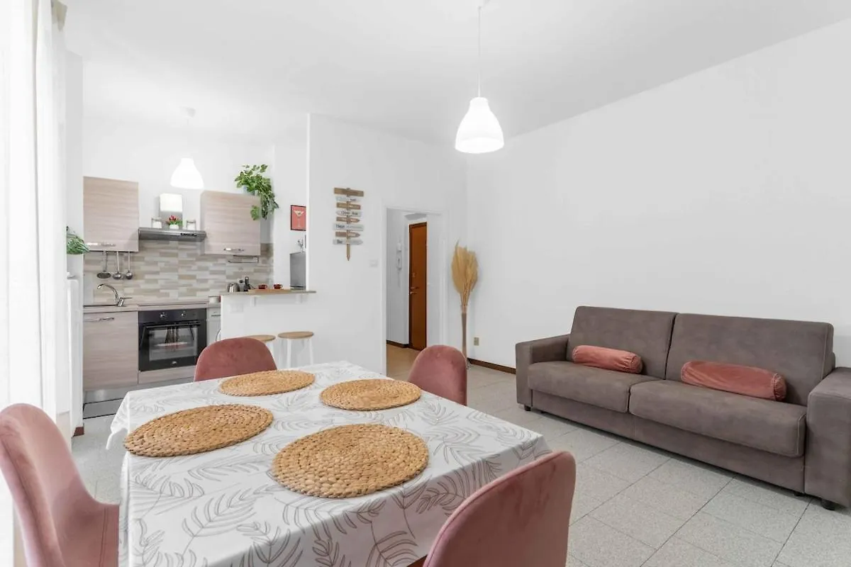 San Siro Stadium 4 Guest Suite Milan Apartment