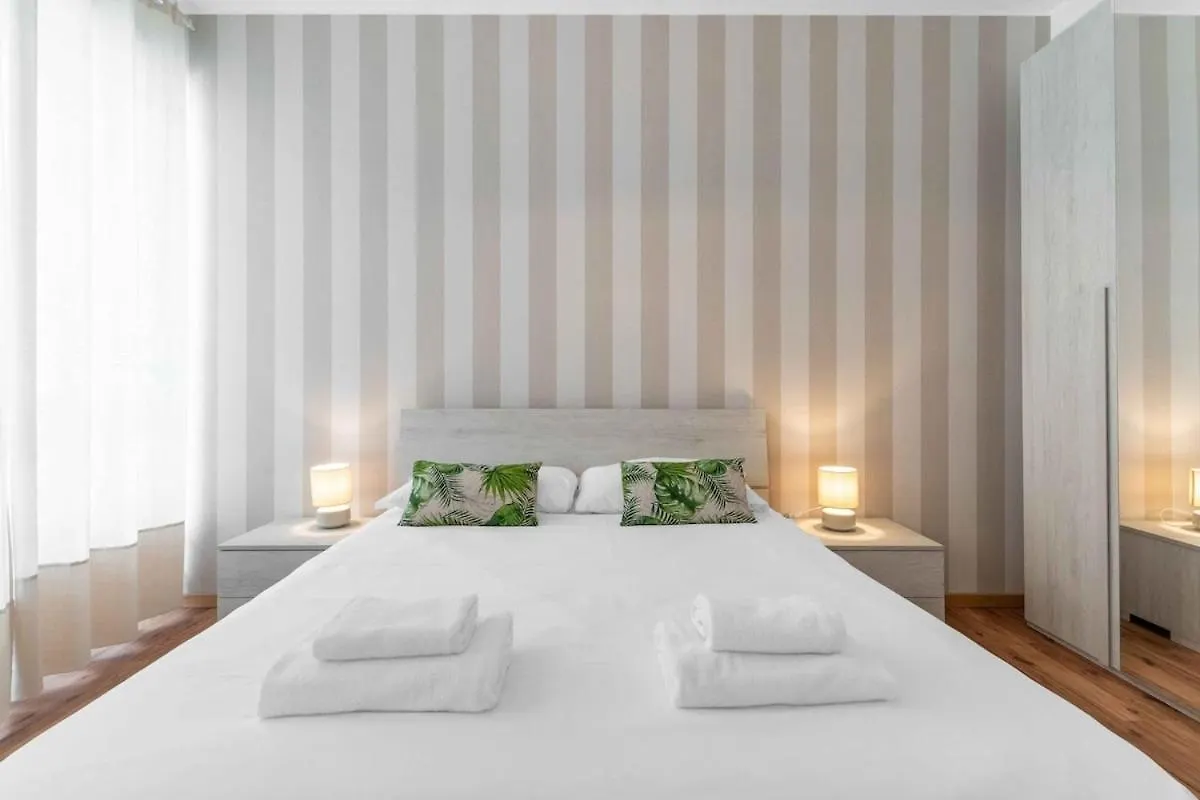 San Siro Stadium 4 Guest Suite Milan 0*,  Italy