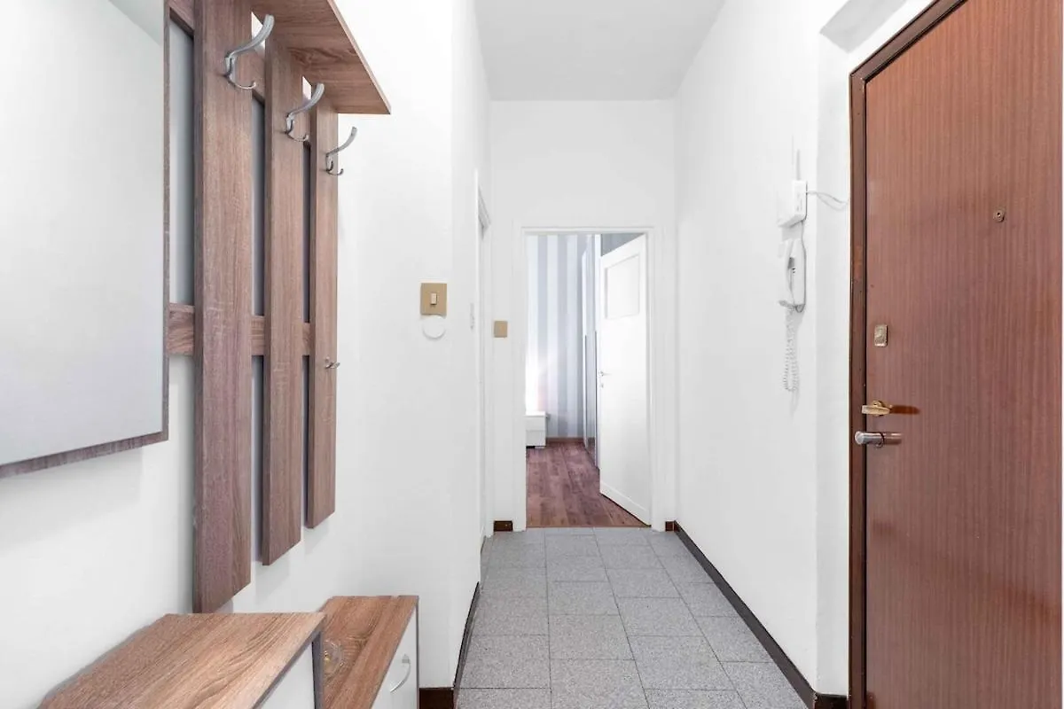 San Siro Stadium 4 Guest Suite Milan Apartment
